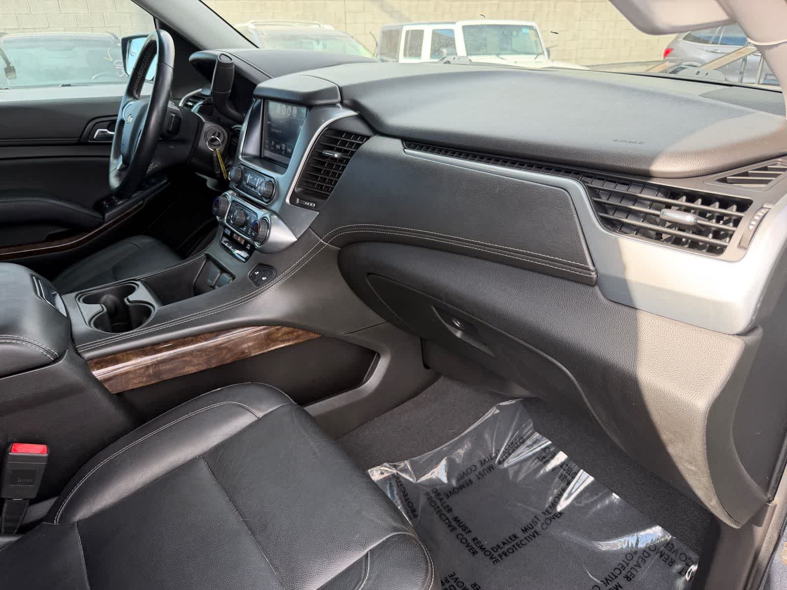 Thumbnail: 2019 Chevrolet Tahoe - 9