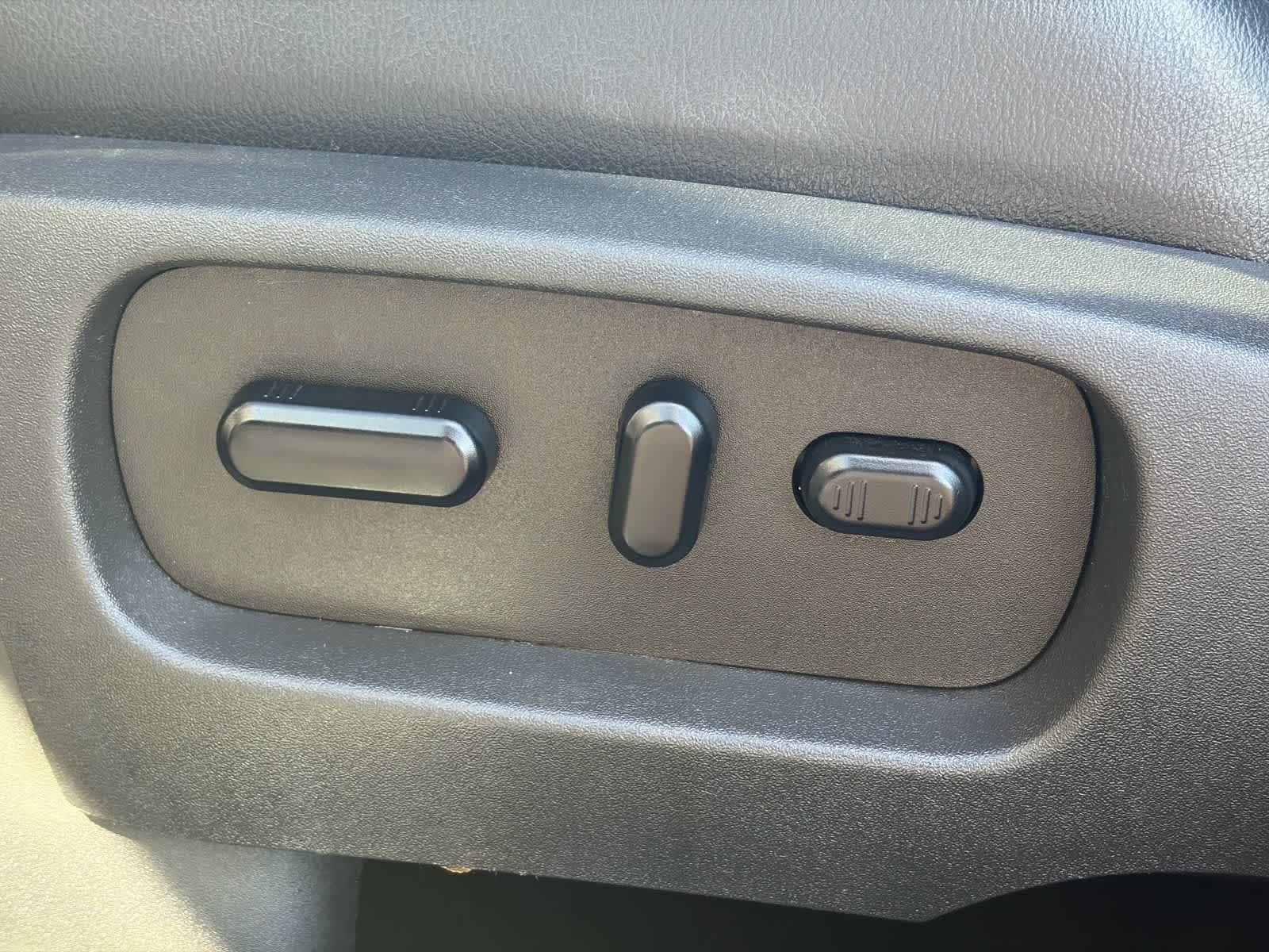 Thumbnail: 2019 Ford Flex - 10