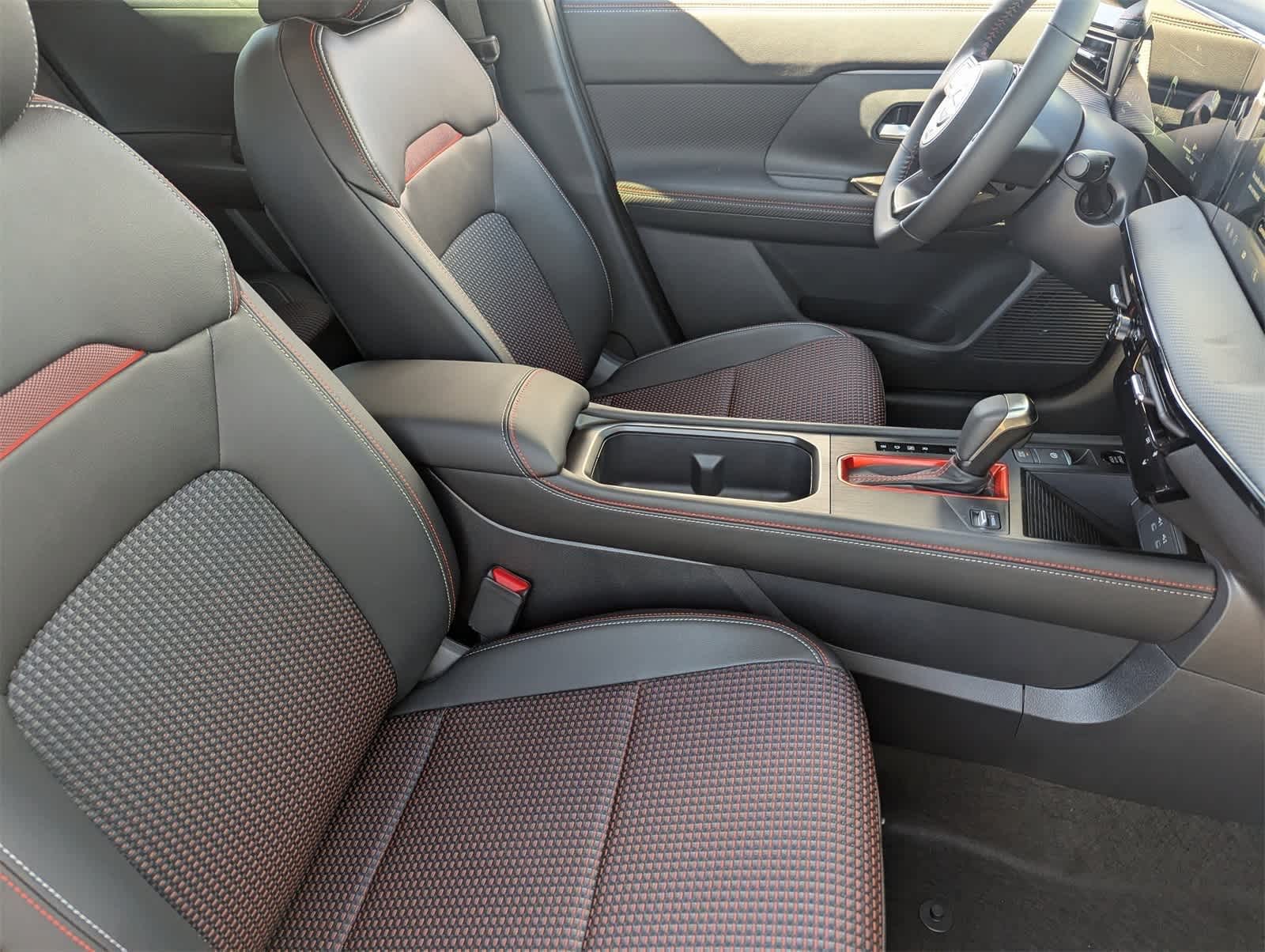 Thumbnail: 2026 Nissan Kicks - 13