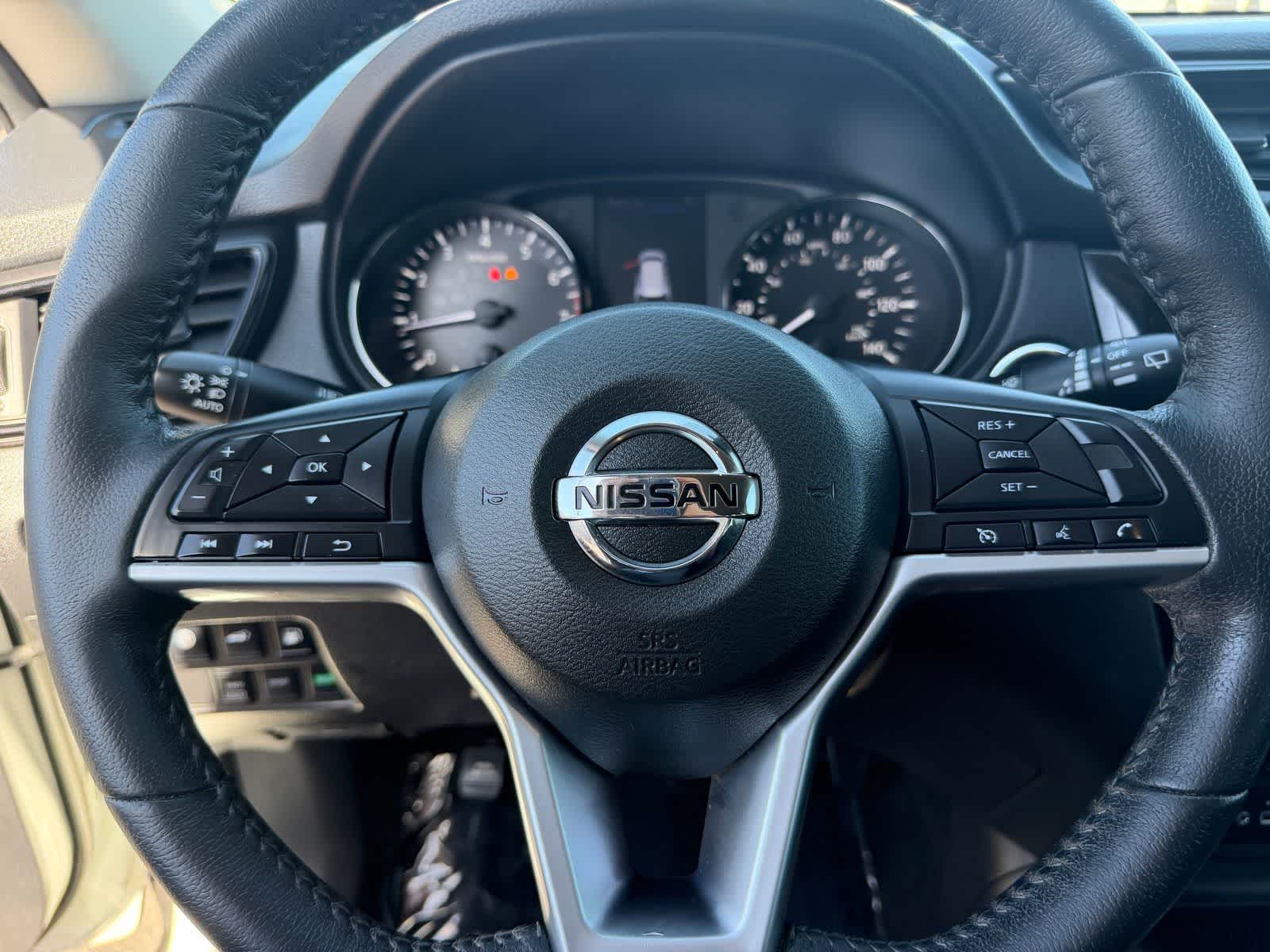 Thumbnail: 2020 Nissan Rogue - 17