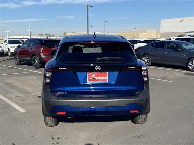 2025 Nissan Kicks S 5