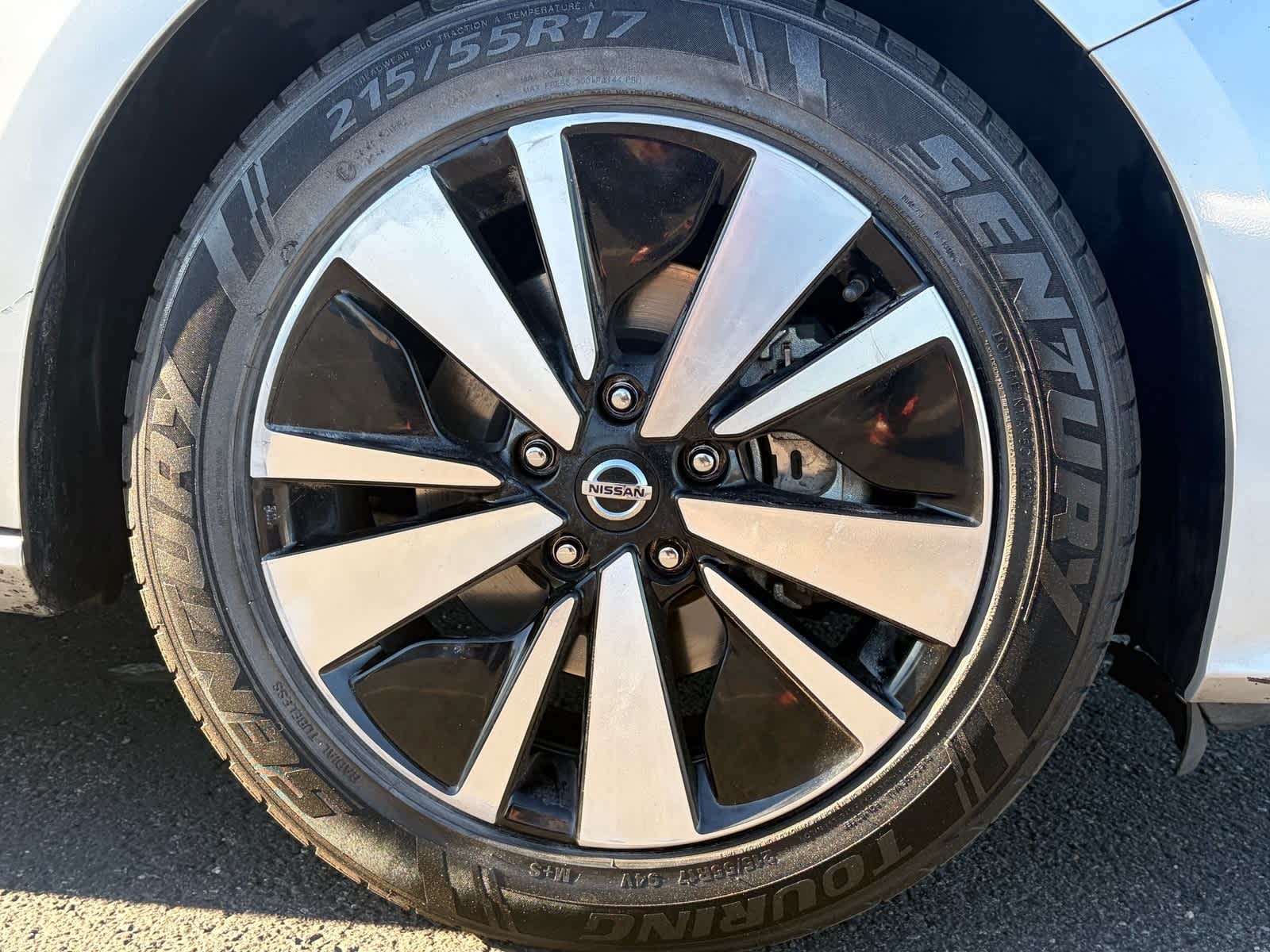 Thumbnail: 2022 Nissan Altima - 9