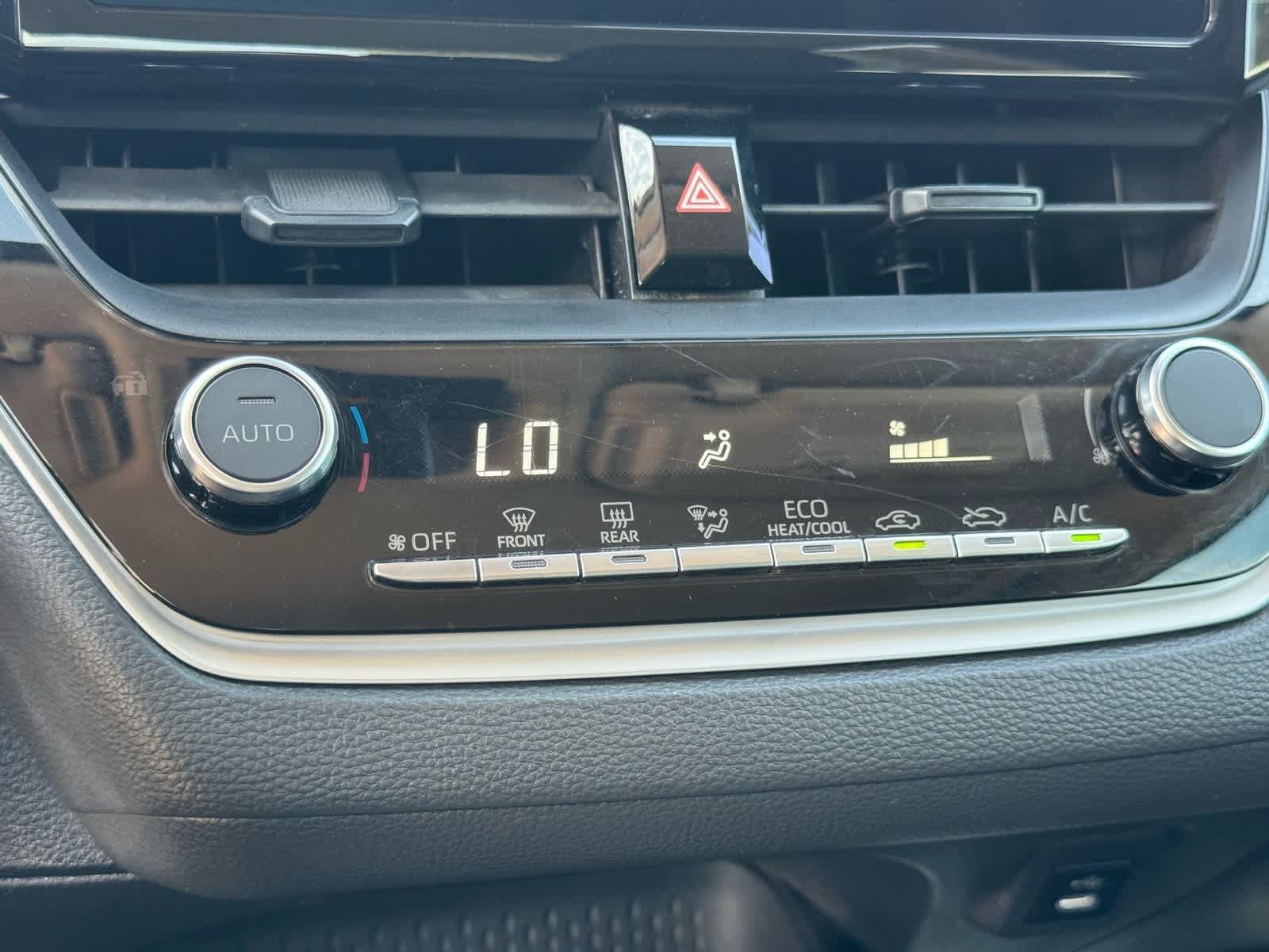 Thumbnail: 2024 Toyota Corolla - 26