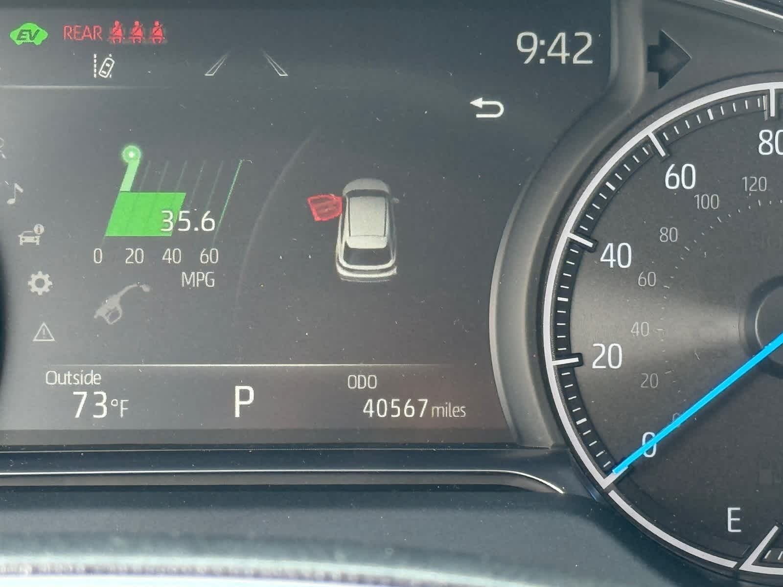 Thumbnail: 2023 Toyota Venza - 23