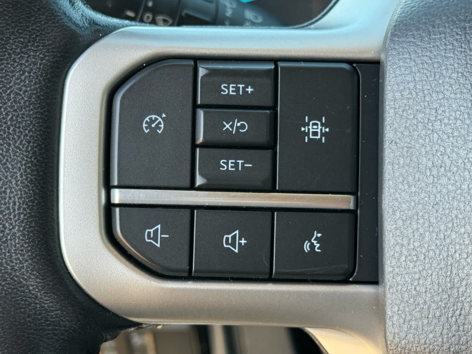 Thumbnail: 2023 Ford Expedition MAX - 20