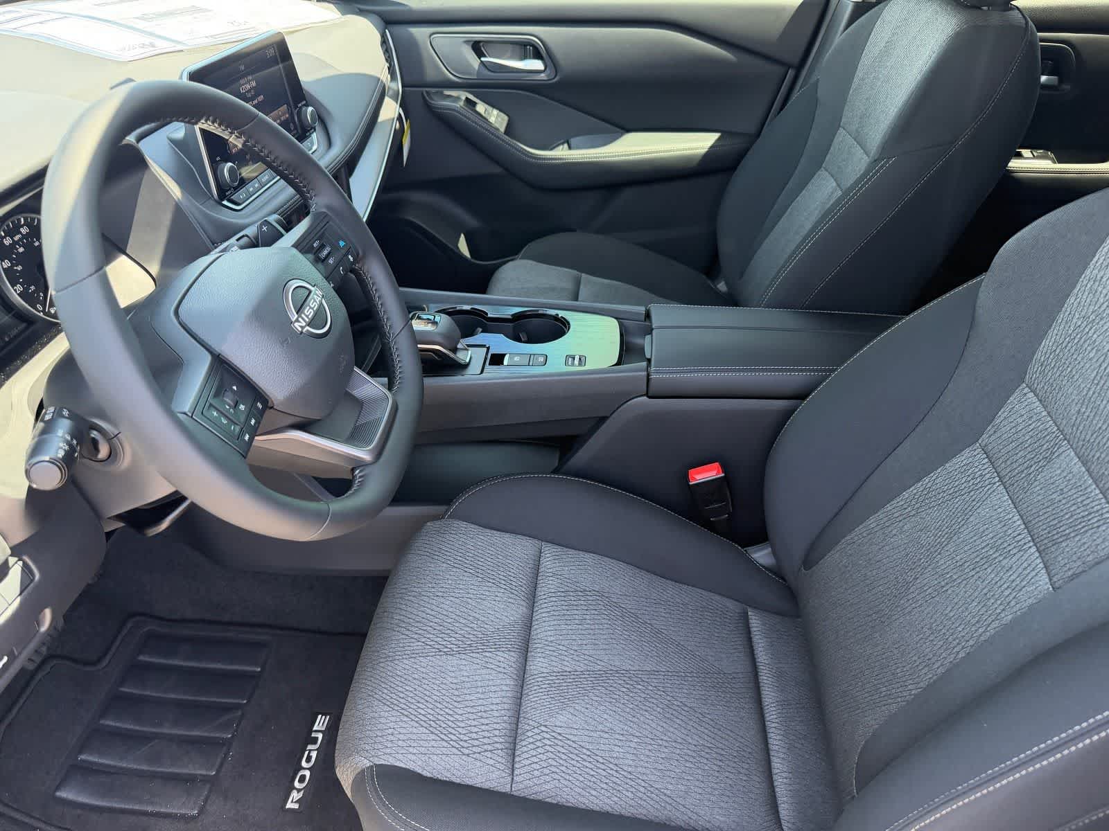 Thumbnail: 2026 Nissan Rogue - 13