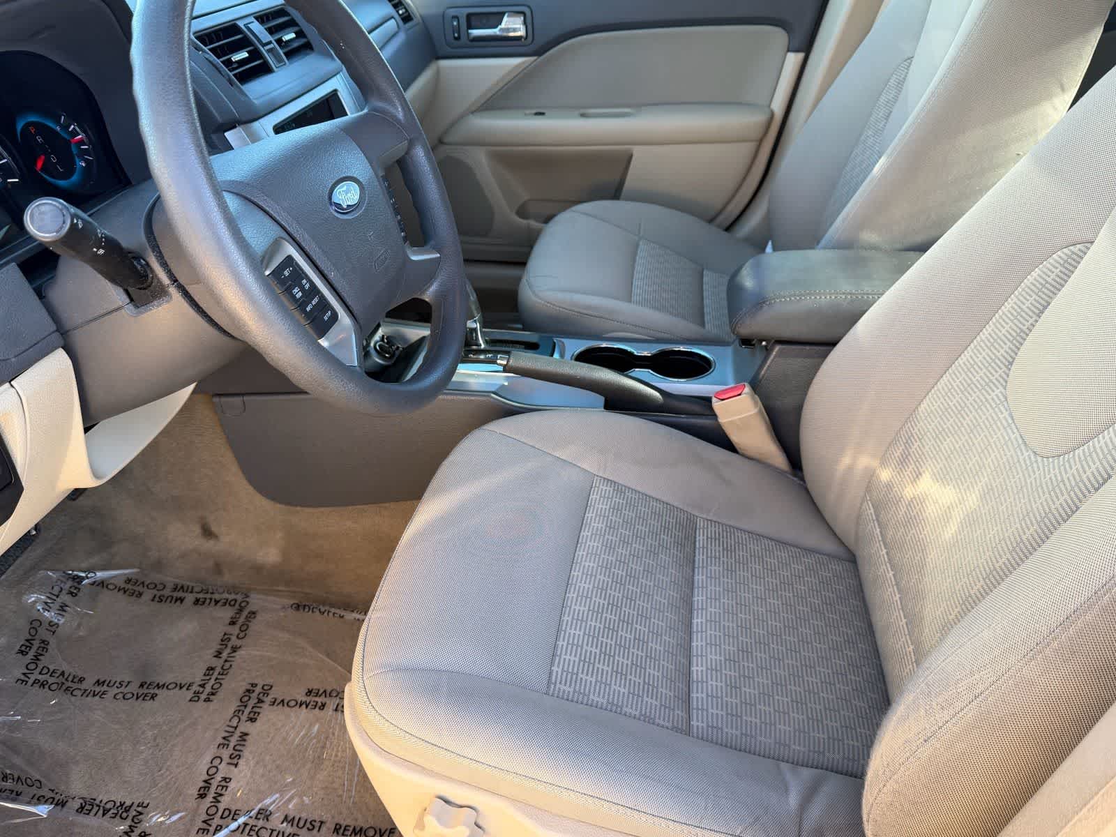 Thumbnail: 2011 Ford Fusion - 19