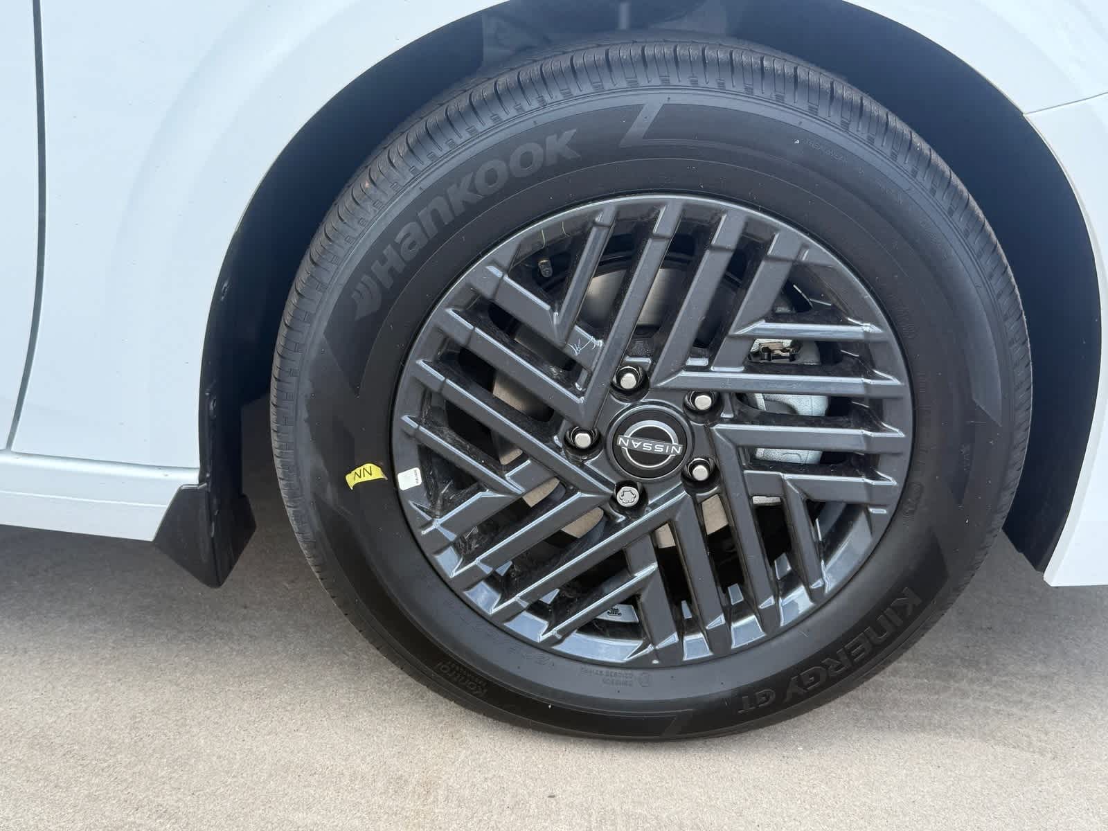 Thumbnail: 2026 Nissan Sentra - 10