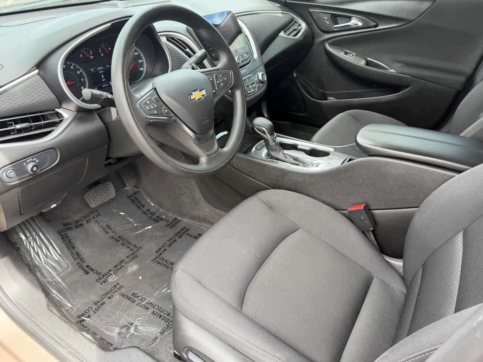 Thumbnail: 2024 Chevrolet Malibu - 17