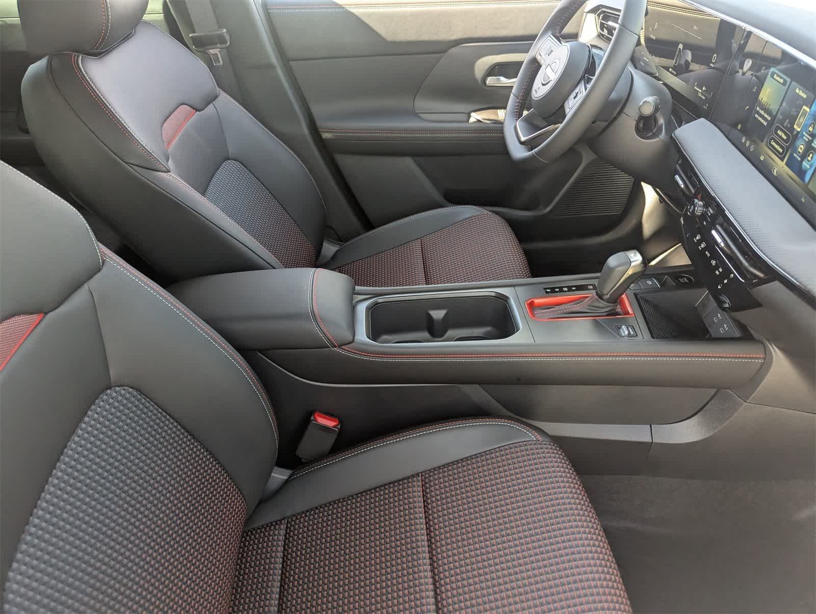 Thumbnail: 2026 Nissan Kicks - 13