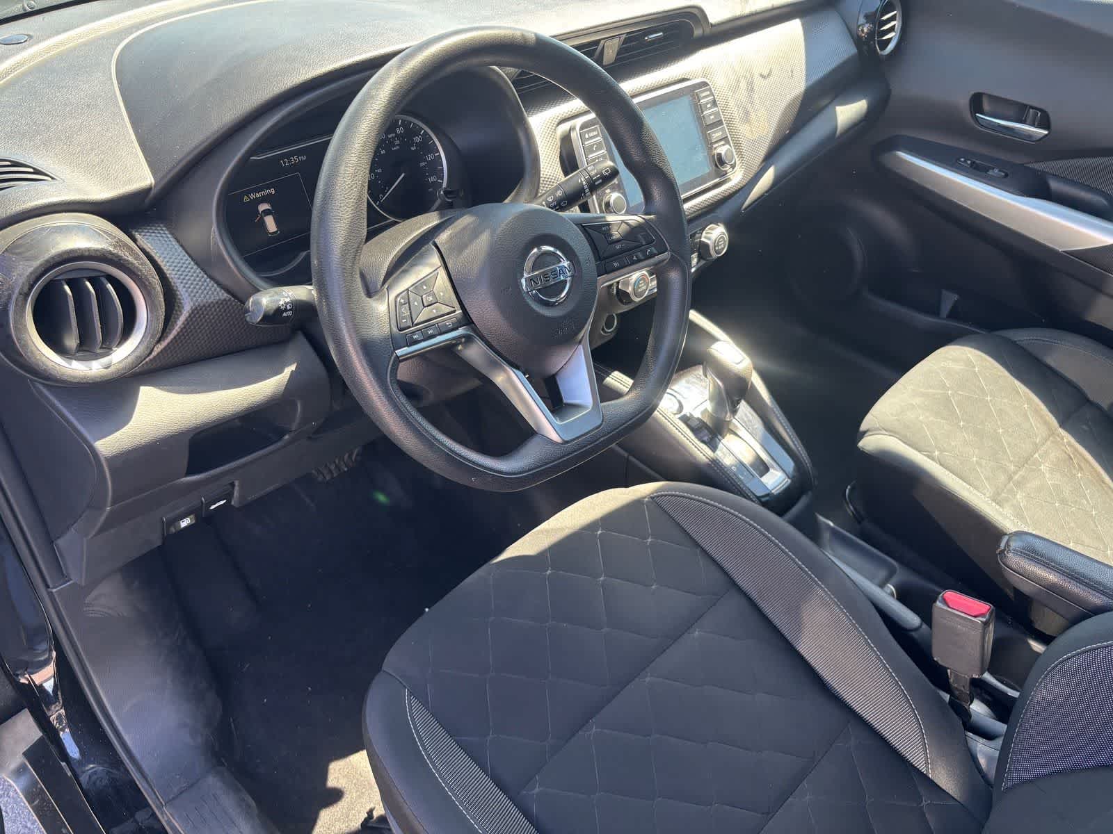 Thumbnail: 2020 Nissan Kicks - 9