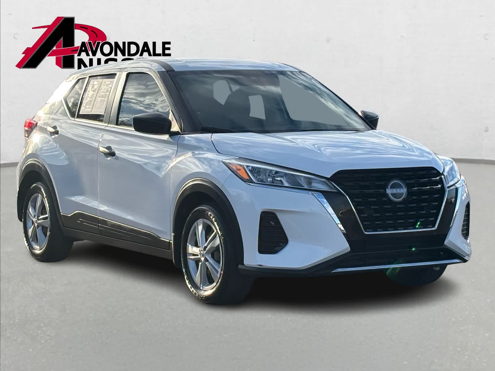 Thumbnail: 2023 Nissan Kicks - 9