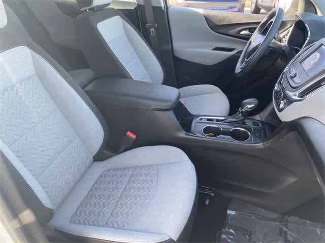 2023 Chevrolet Equinox LT 12