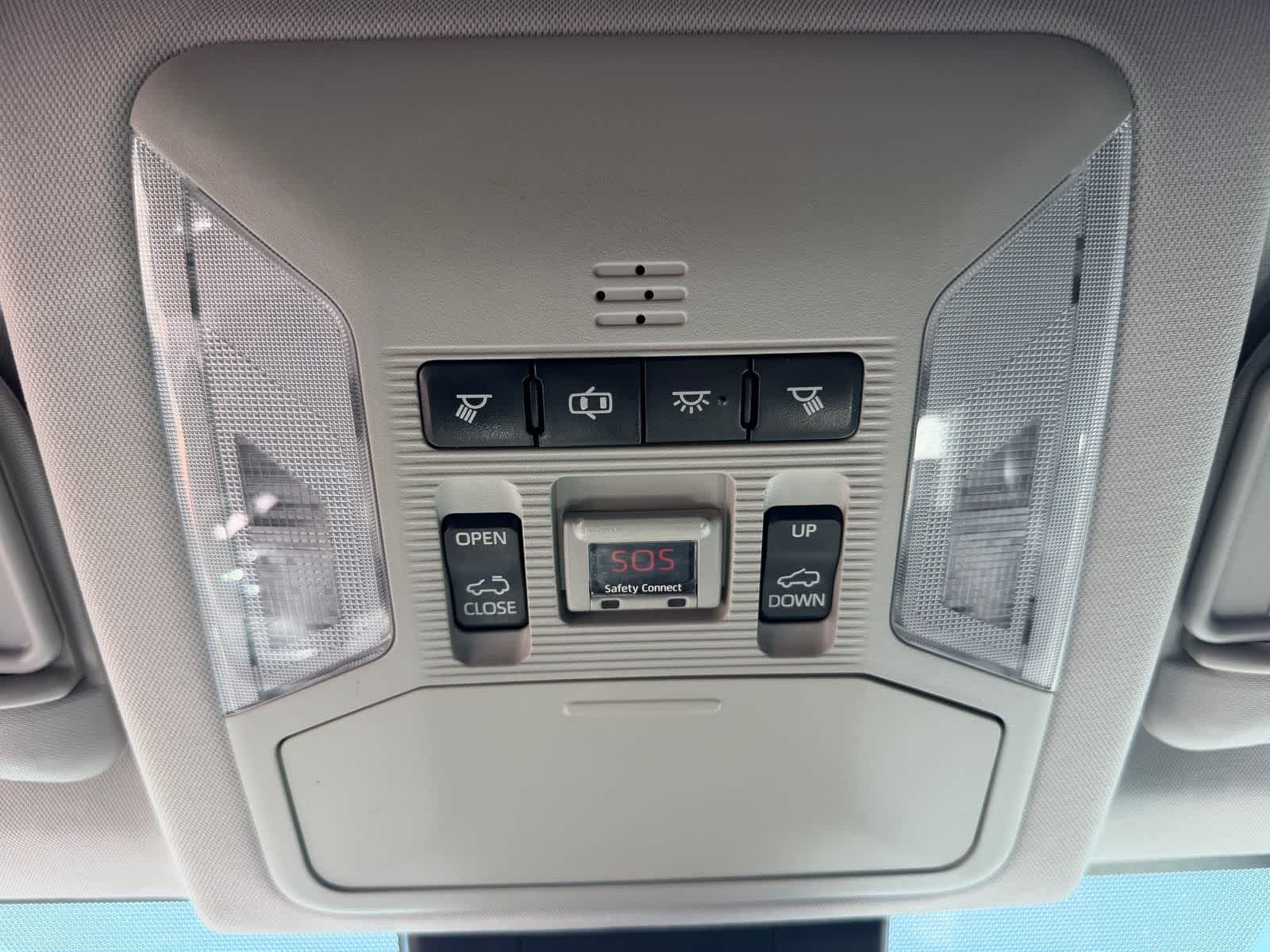 Thumbnail: 2019 Toyota RAV4 - 22
