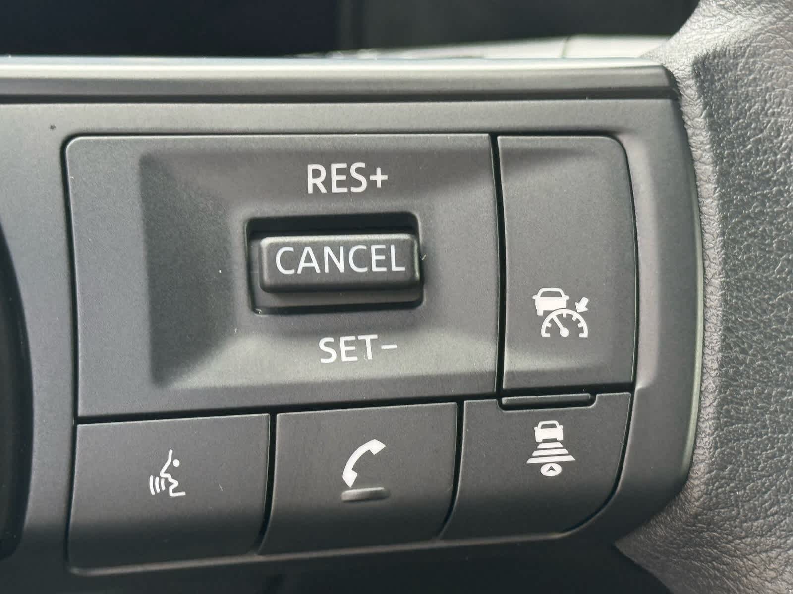 Thumbnail: 2026 Nissan Kicks - 21