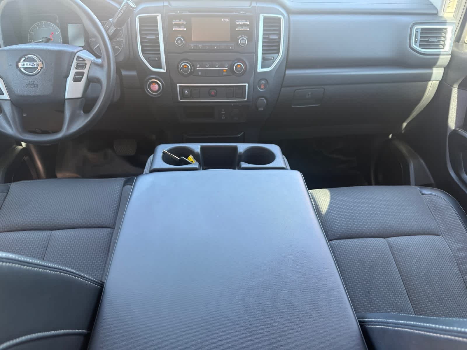 Thumbnail: 2017 Nissan Titan - 14