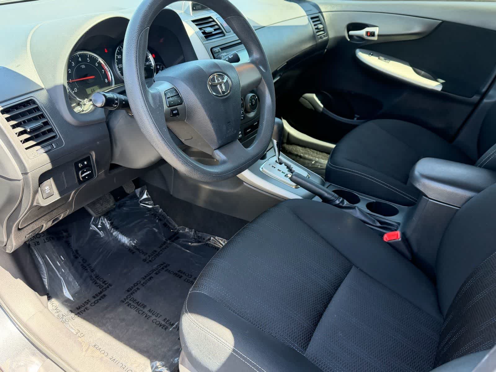 Thumbnail: 2012 Toyota Corolla - 20