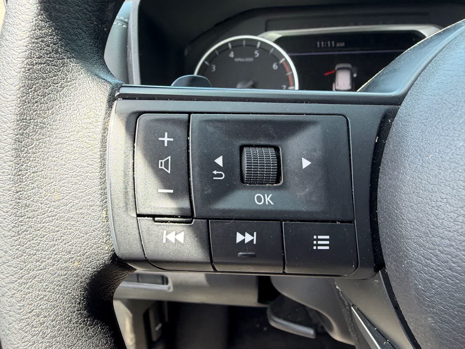 Thumbnail: 2023 Nissan Rogue - 9