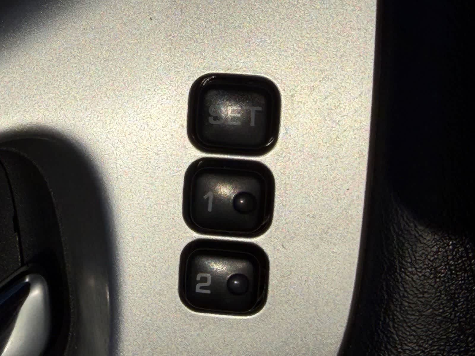 Thumbnail: 2018 Nissan Pathfinder - 18