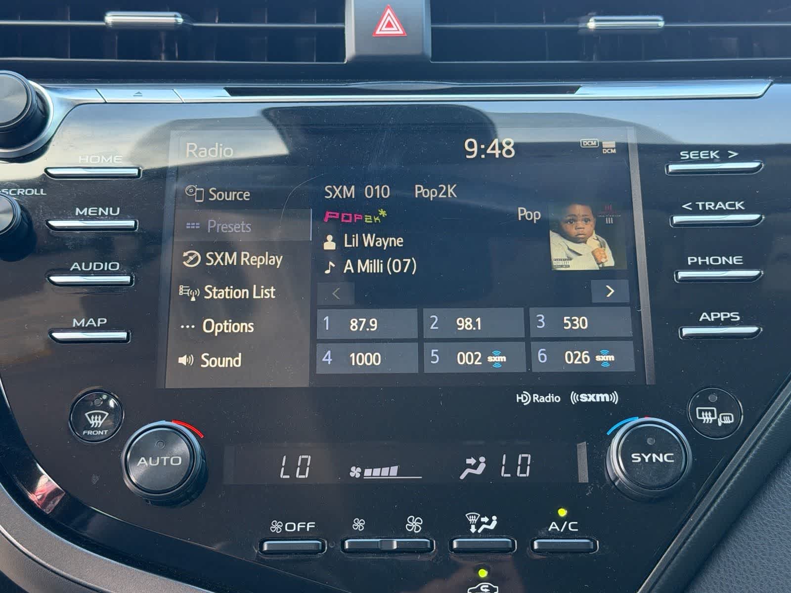 Thumbnail: 2020 Toyota Camry - 24