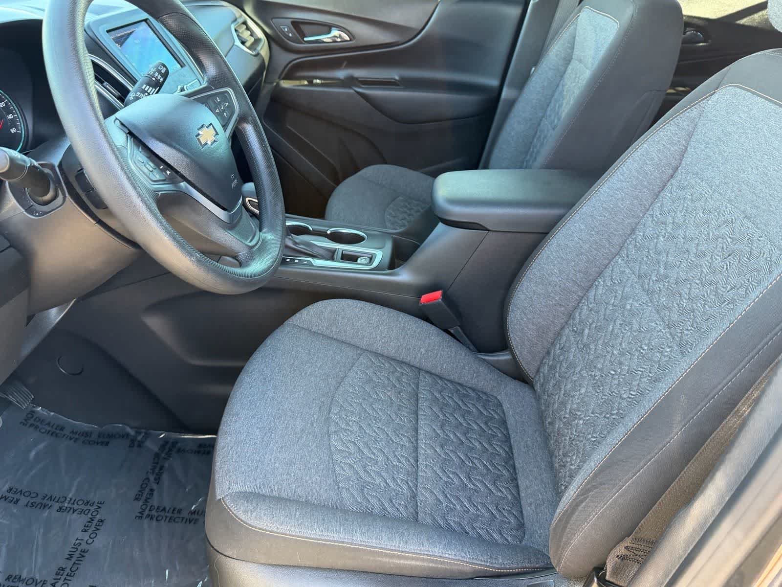 Thumbnail: 2022 Chevrolet Equinox - 17