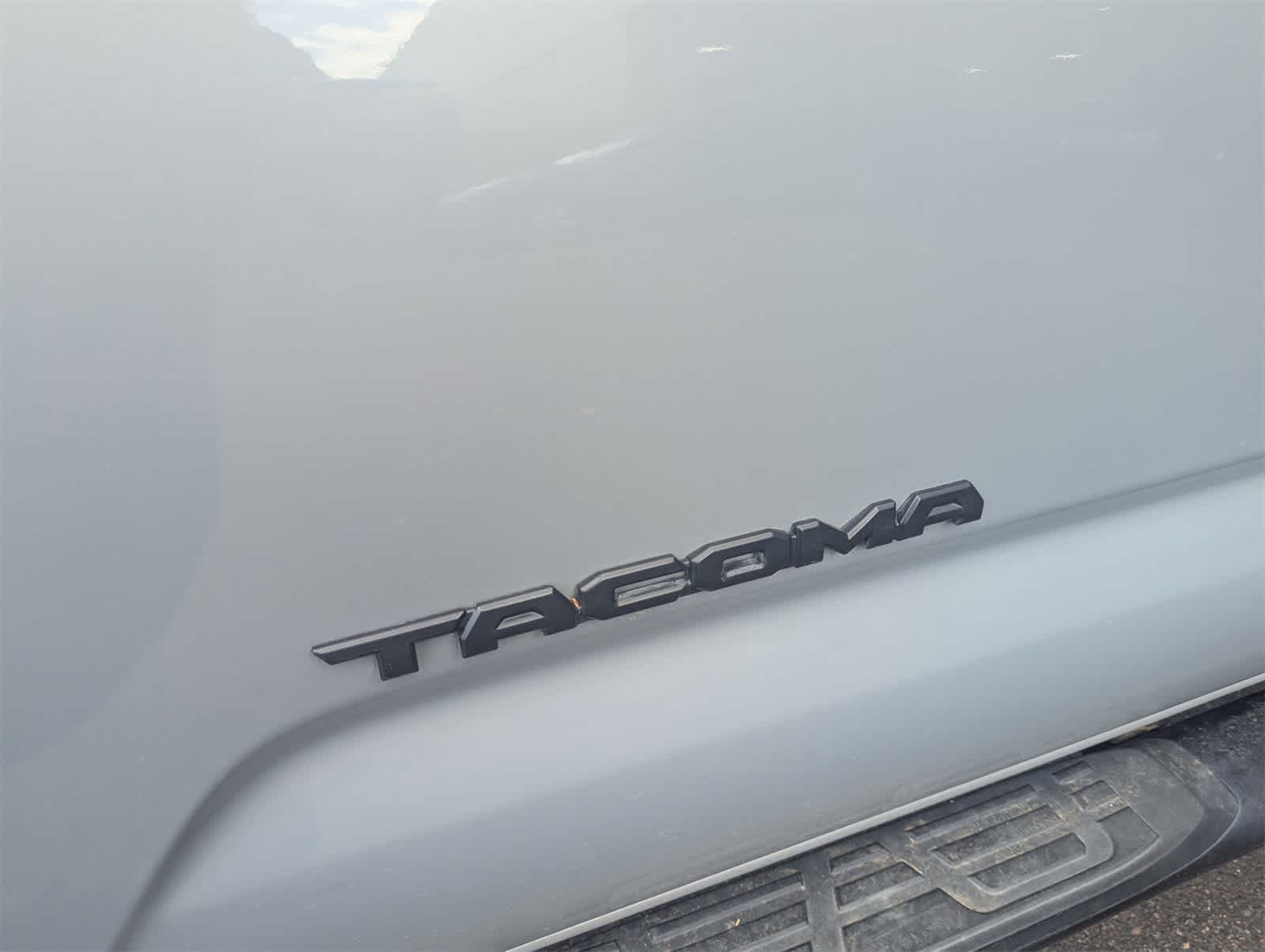 Thumbnail: 2019 Toyota Tacoma - 9