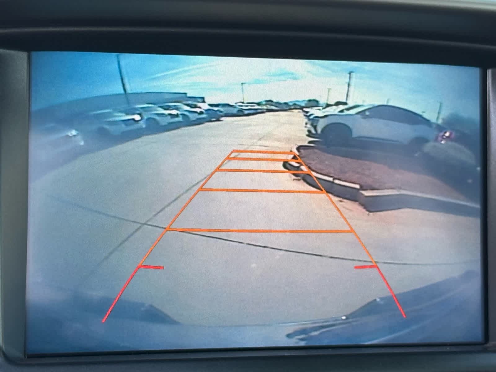 Thumbnail: 2017 Chevrolet Colorado - 26