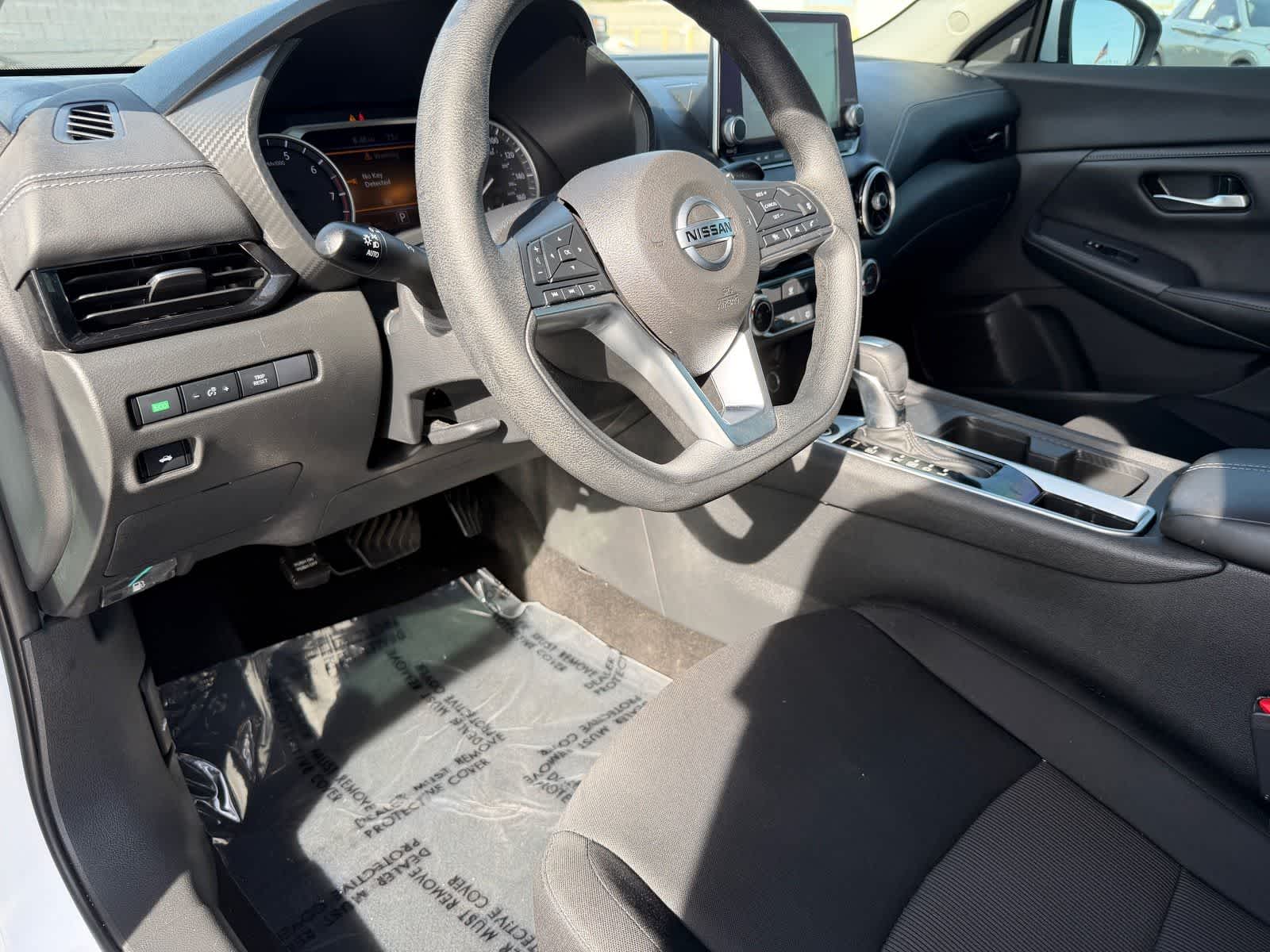 Thumbnail: 2023 Nissan Sentra - 11