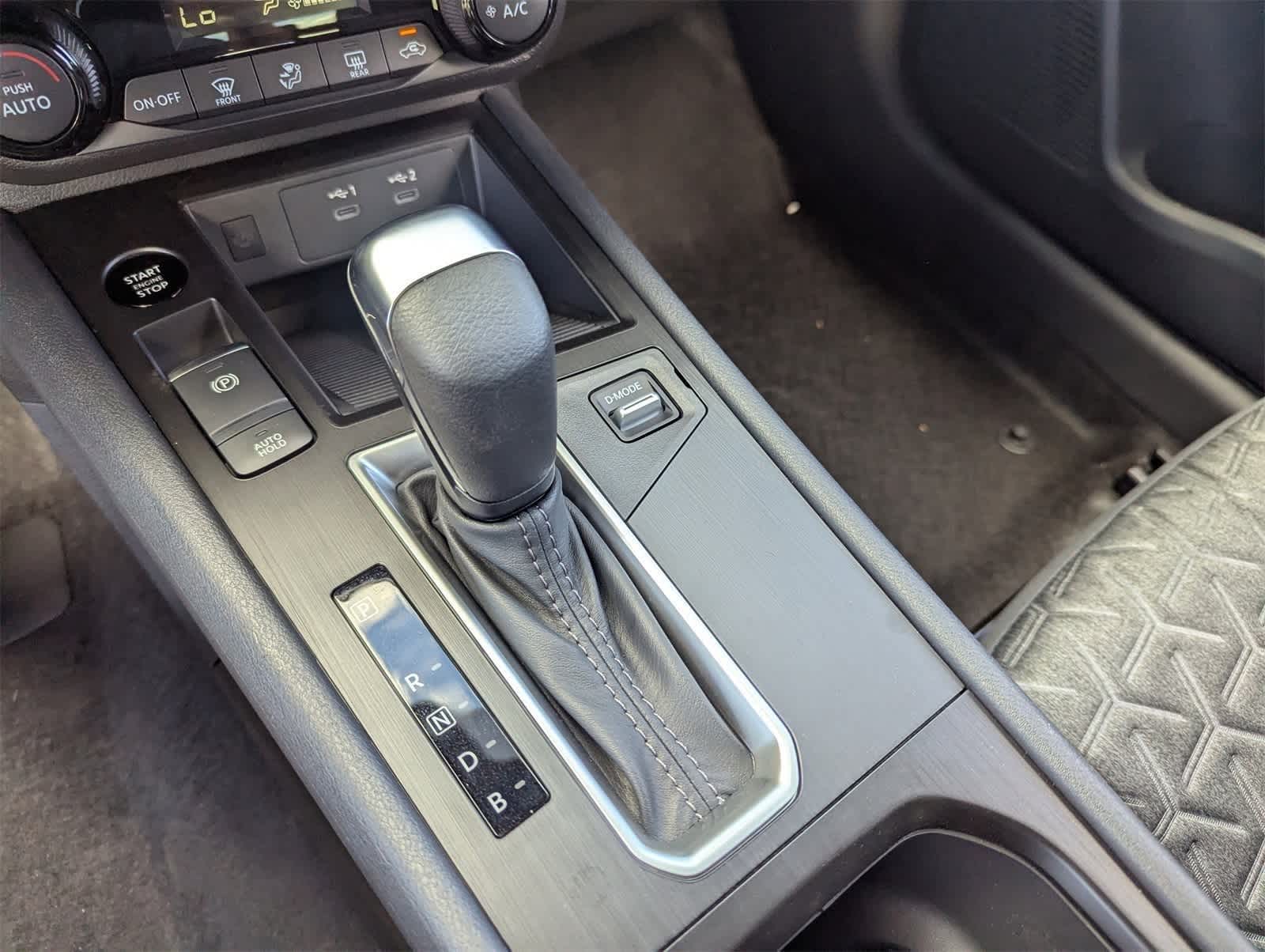 Thumbnail: 2026 Nissan Kicks - 24