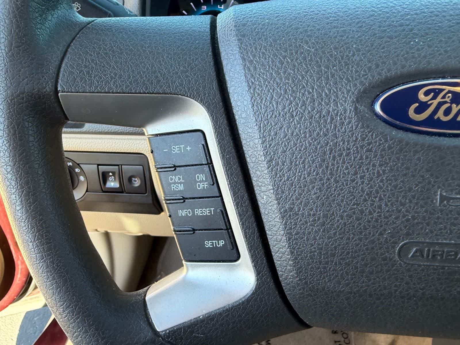 Thumbnail: 2011 Ford Fusion - 31