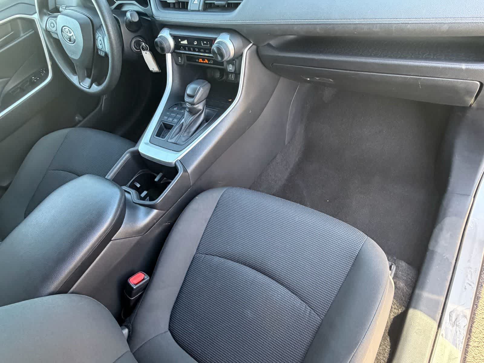 Thumbnail: 2024 Toyota RAV4 - 11