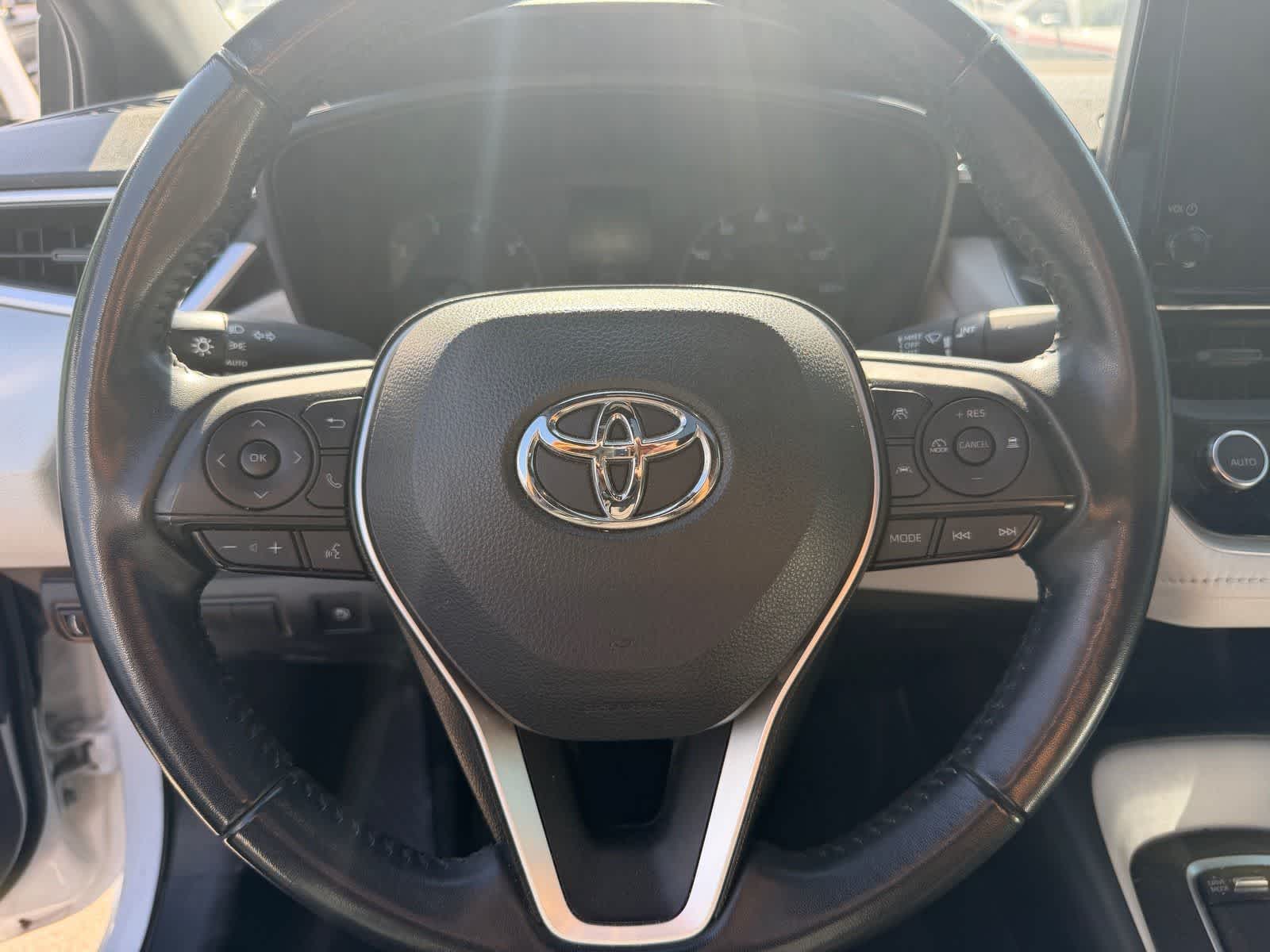 Thumbnail: 2023 Toyota Corolla - 9