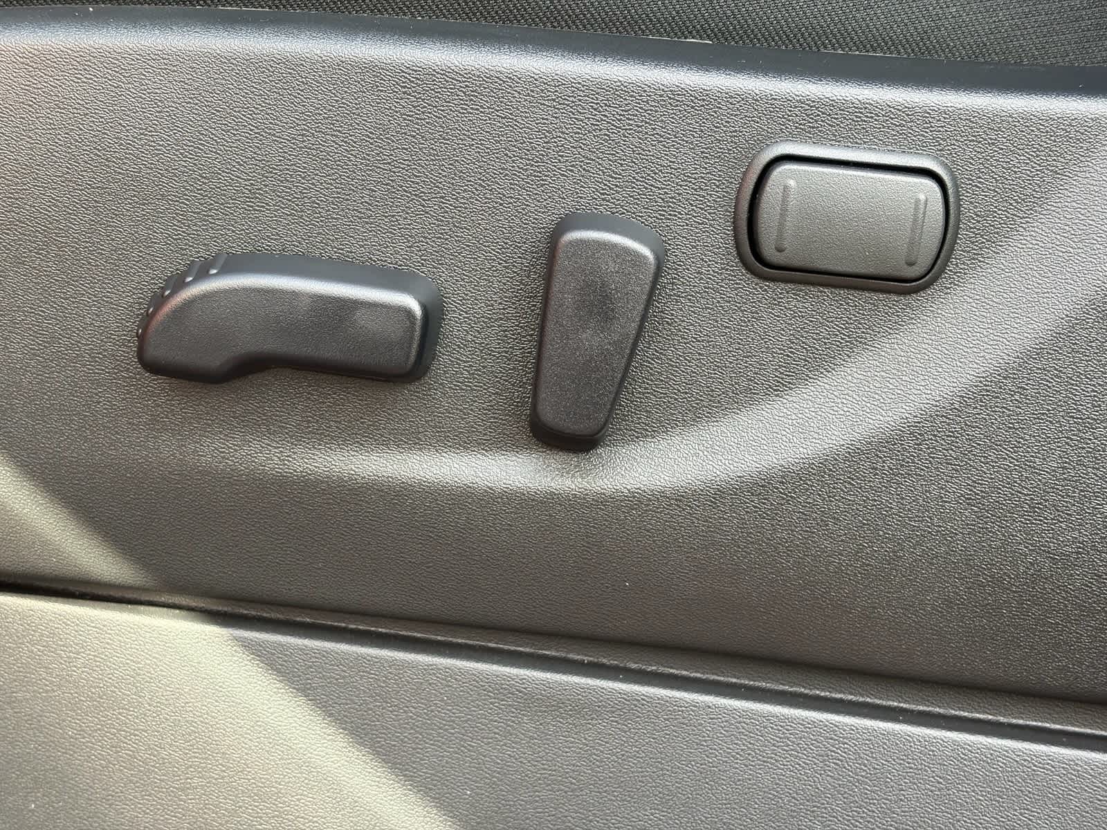 Thumbnail: 2026 Nissan Frontier - 16