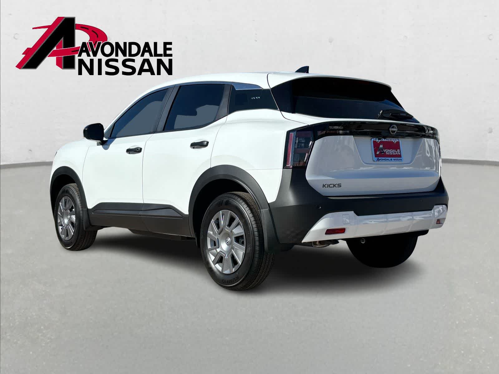 Thumbnail: 2026 Nissan Kicks - 4