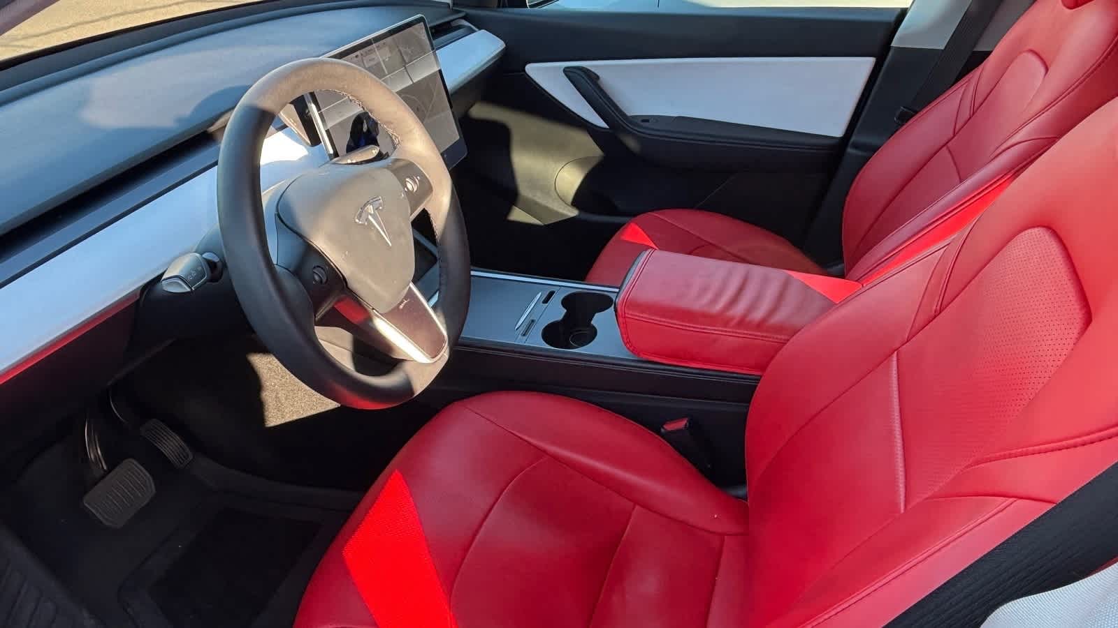 Thumbnail: 2021 Tesla Model Y - 6