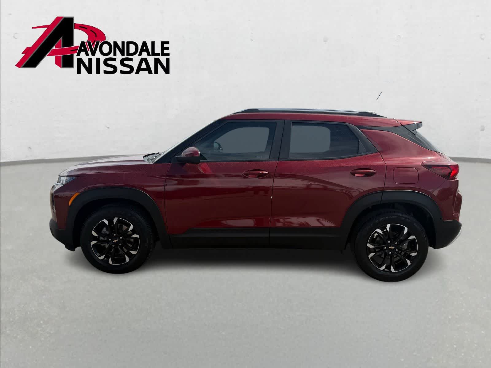 Thumbnail: 2023 Chevrolet TrailBlazer - 3