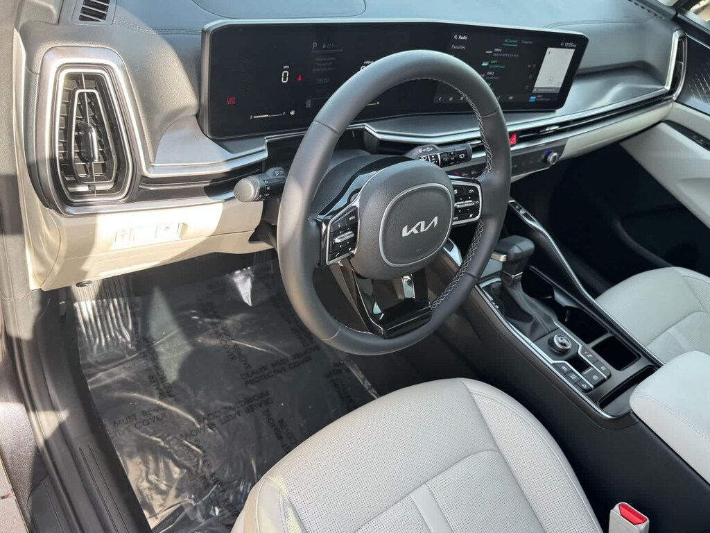 Certified 2025 Kia Sorento S SUV
