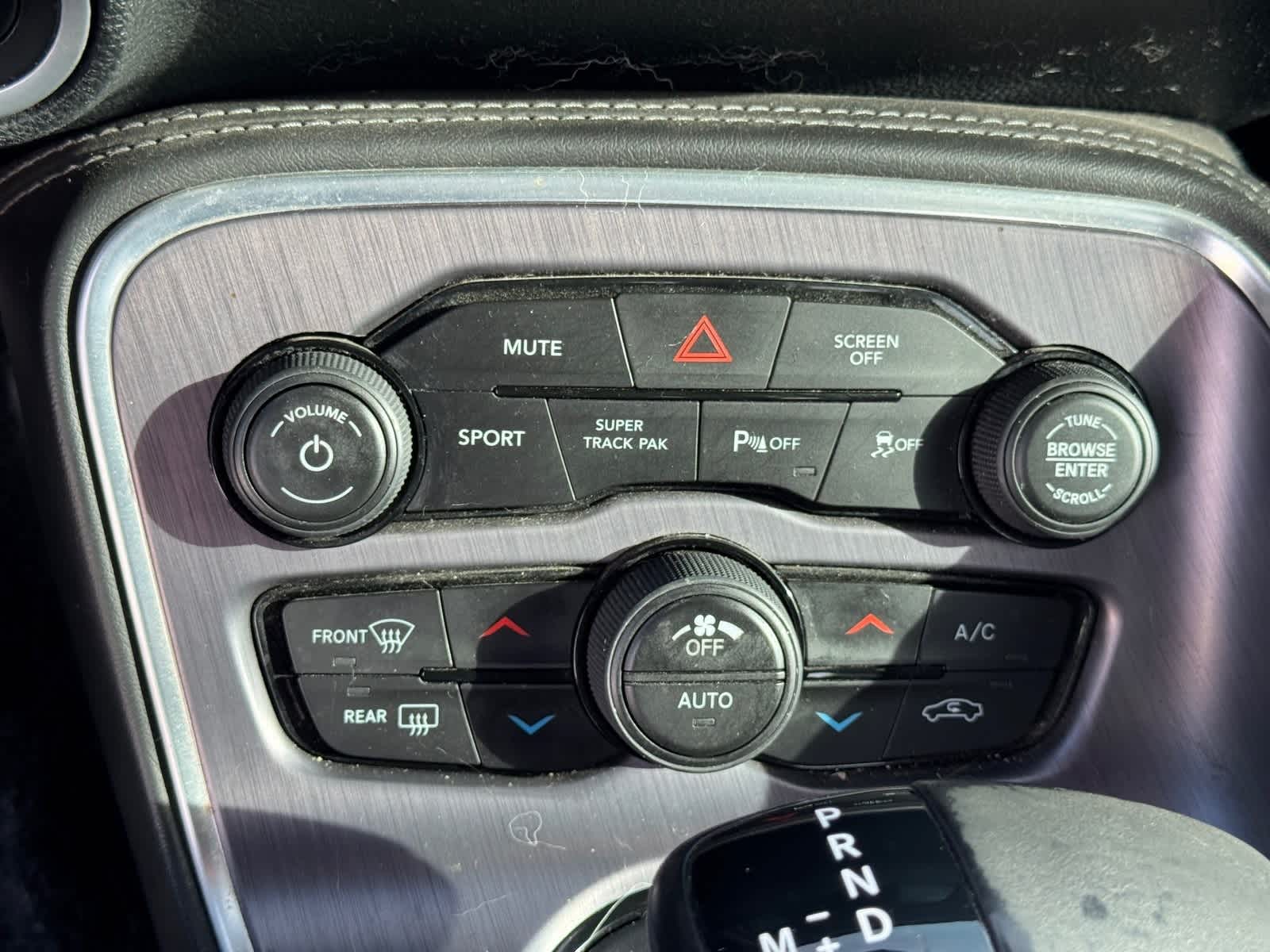 Thumbnail: 2018 Dodge Challenger - 17