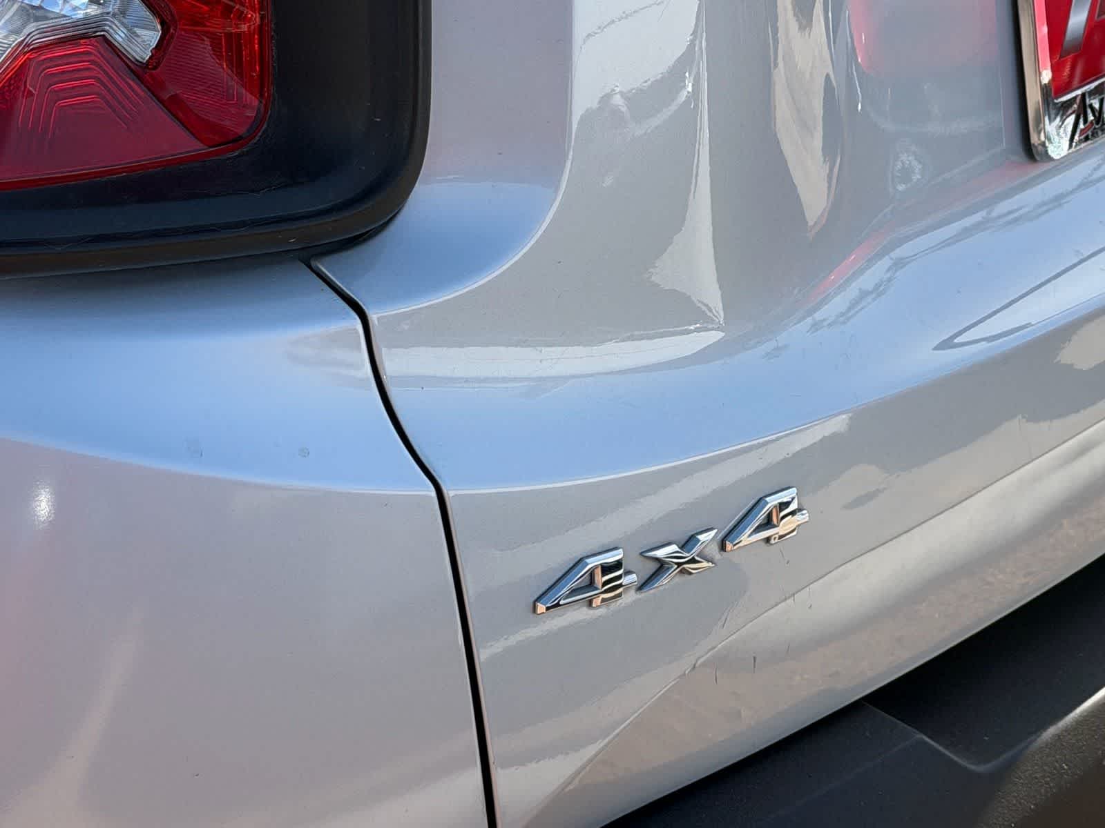 Thumbnail: 2019 Jeep Renegade - 30