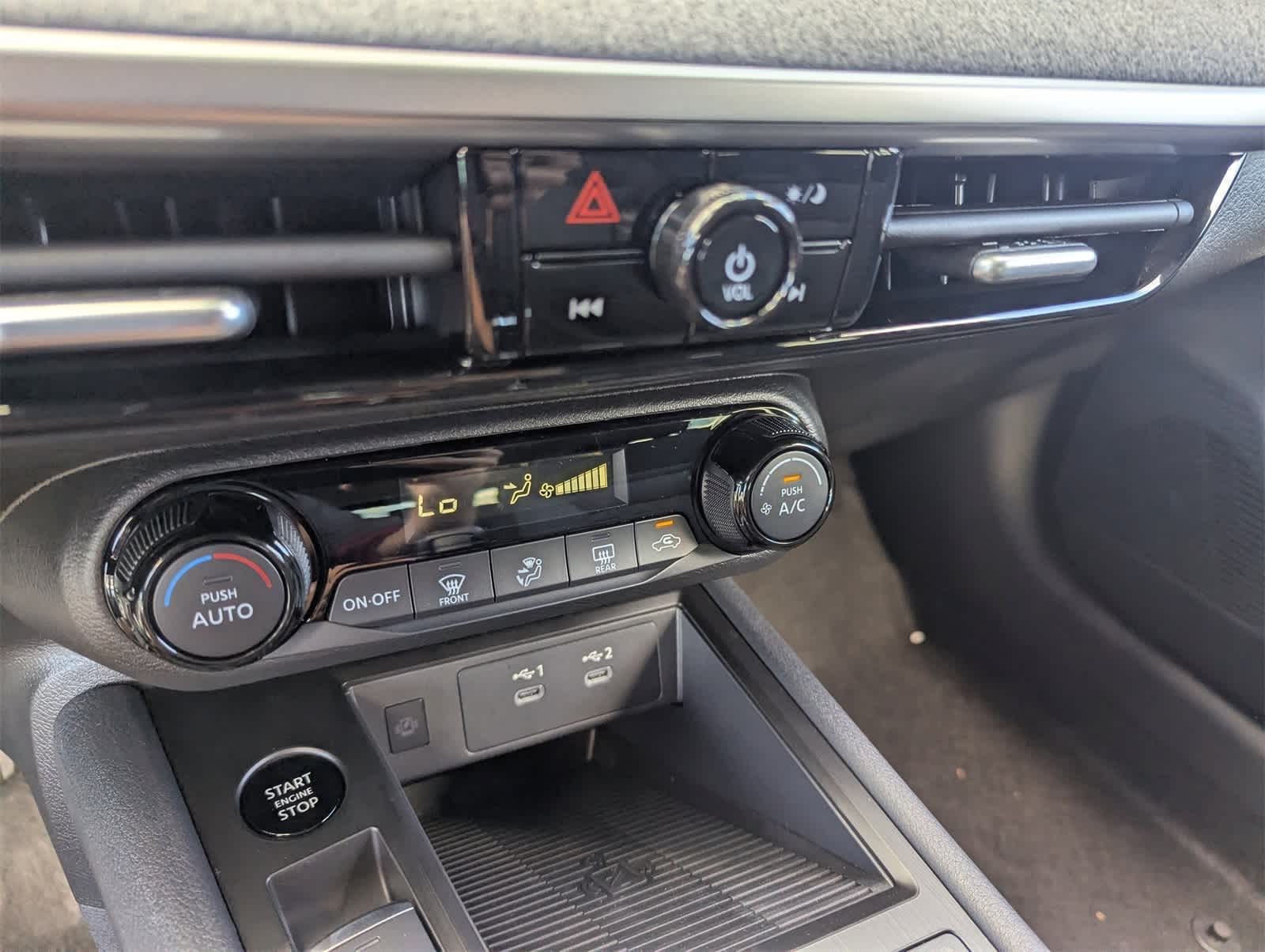 Thumbnail: 2026 Nissan Kicks - 22