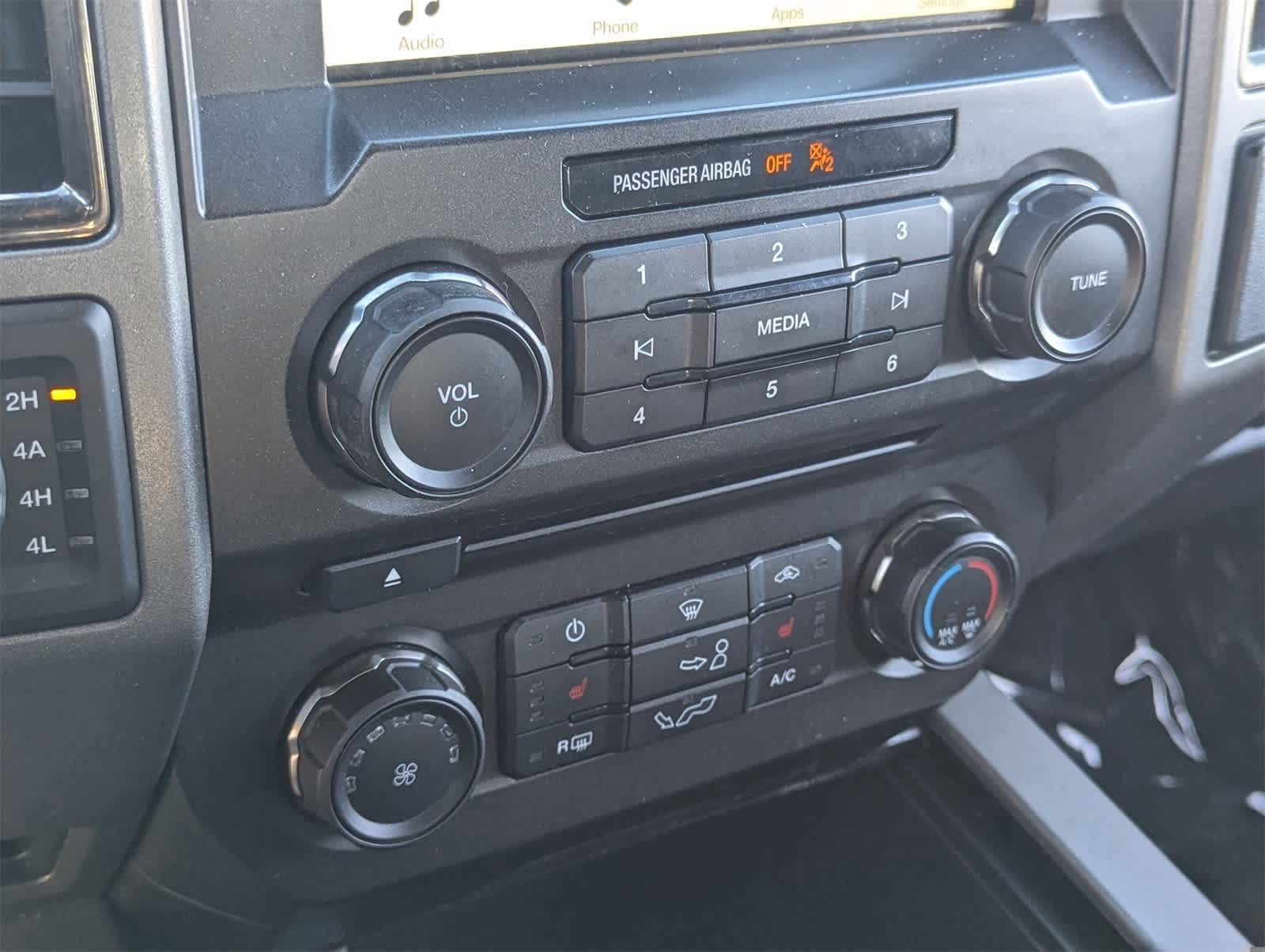 Thumbnail: 2018 Ford F-150 - 27