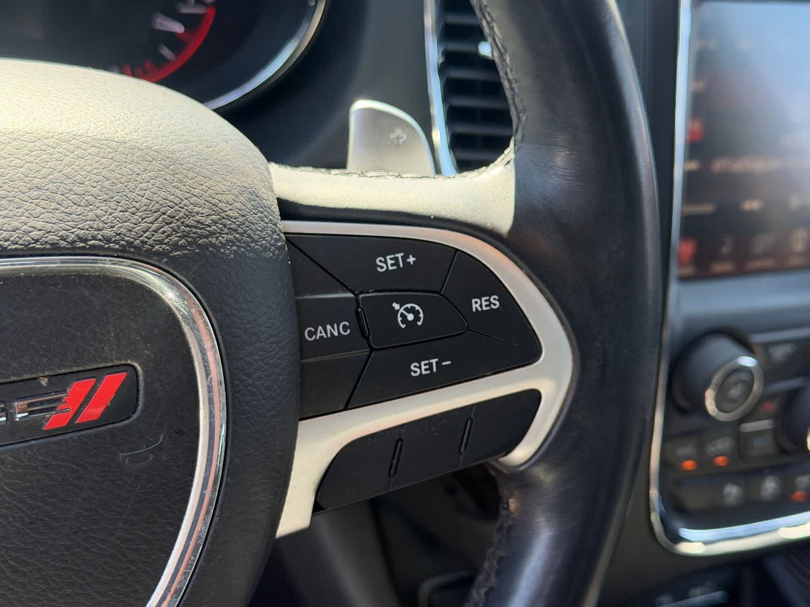 Thumbnail: 2016 Dodge Durango - 10