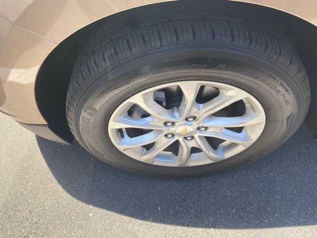Thumbnail: 2019 Chevrolet Equinox - 11