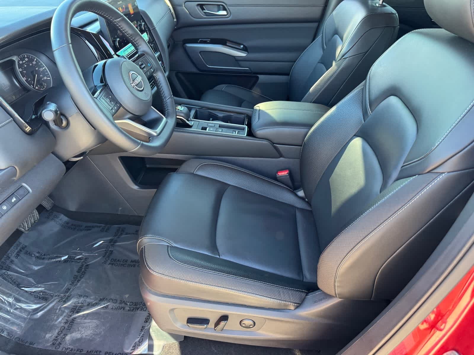 Thumbnail: 2025 Nissan Pathfinder - 10