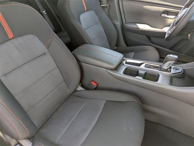Thumbnail: 2025 Nissan Sentra - 11