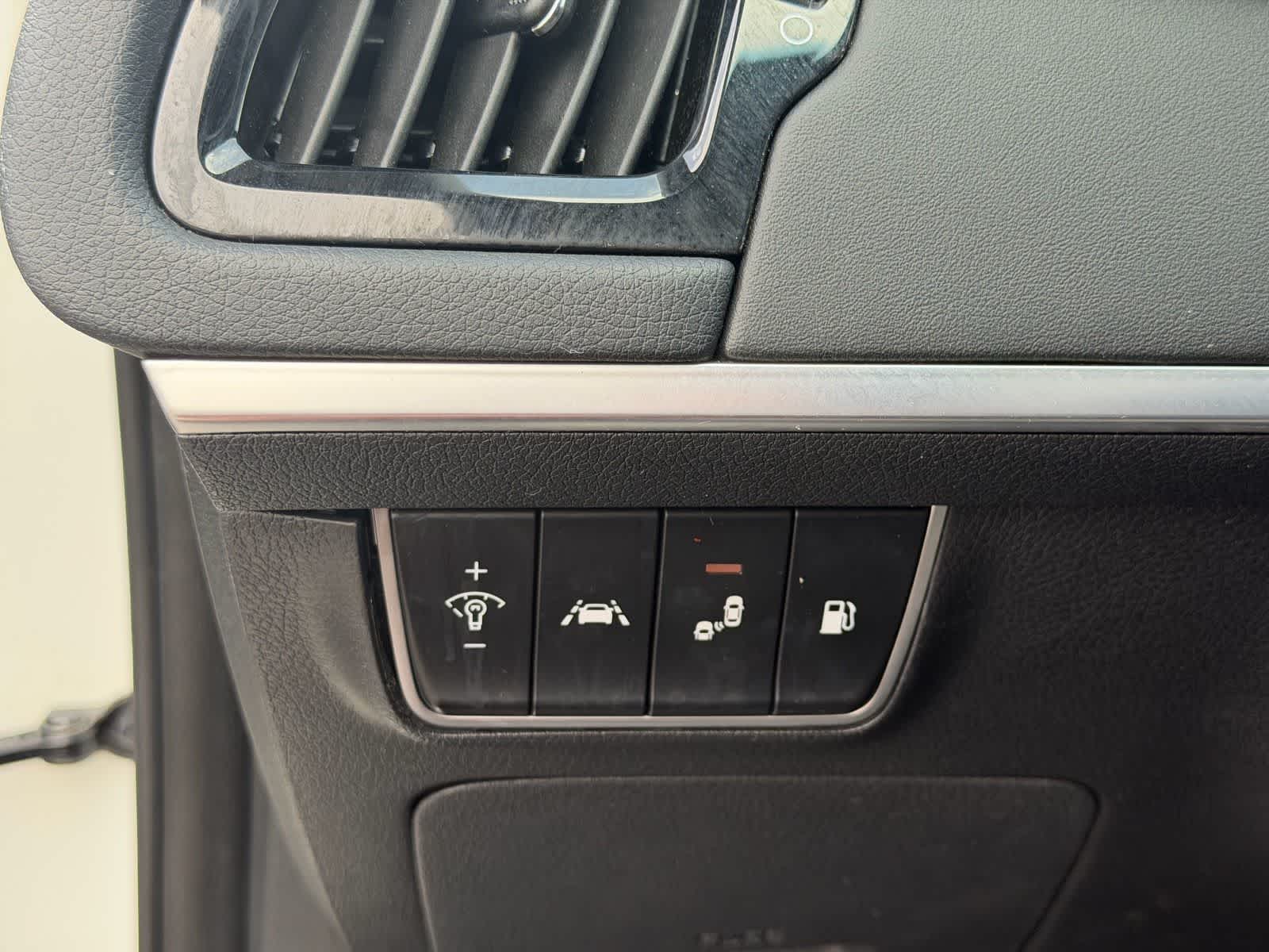 Thumbnail: 2019 Kia Stinger - 19