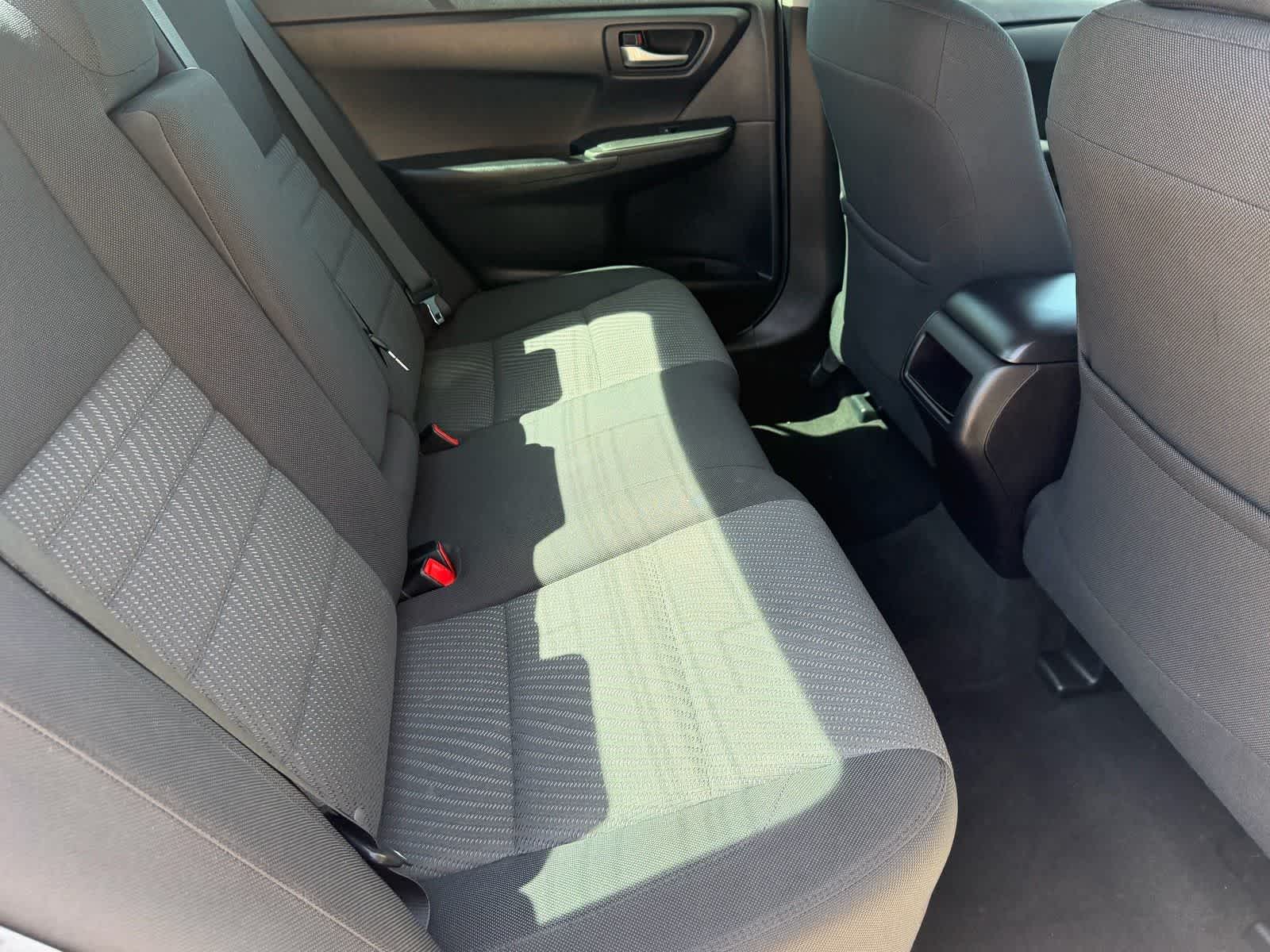 Thumbnail: 2015 Toyota Camry - 13