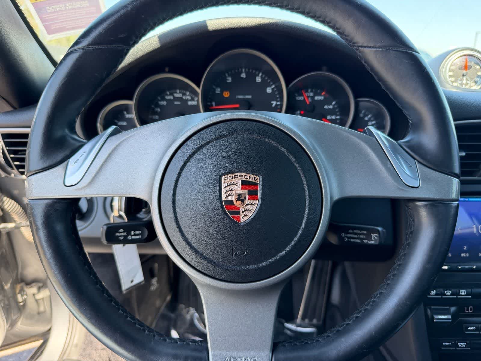 Thumbnail: 2009 Porsche 911 - 16