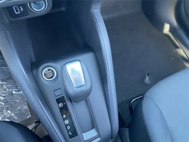 Thumbnail: 2025 Nissan Kicks - 24