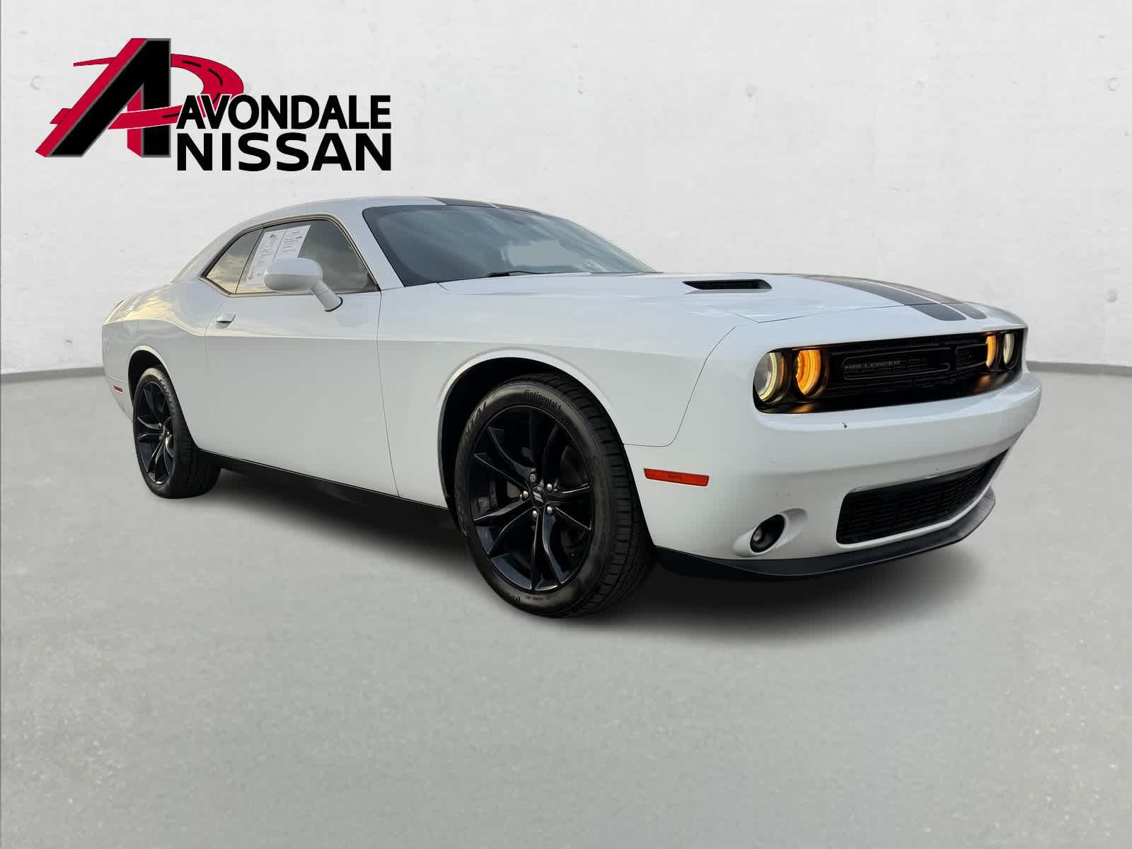 Thumbnail: 2017 Dodge Challenger - 9